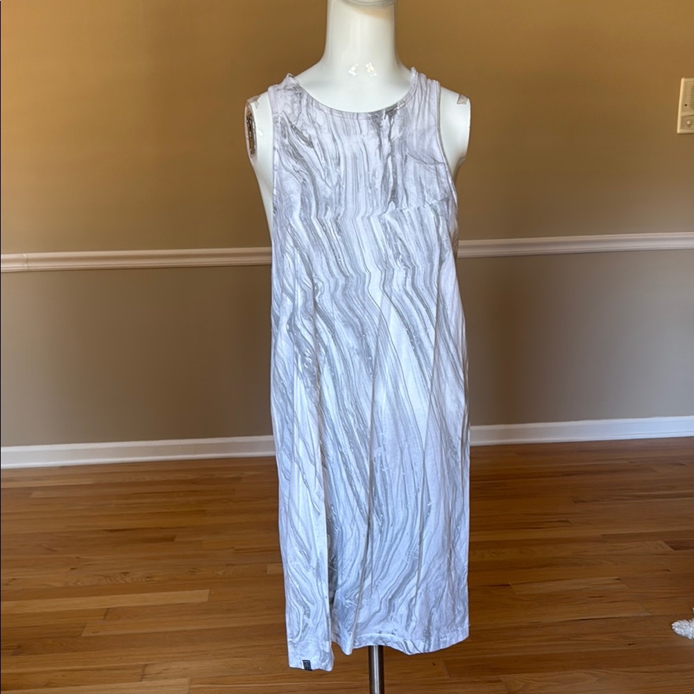 Errant twist back dress/ cover up